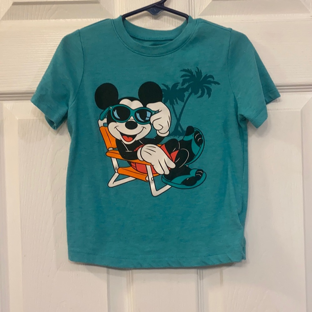 Old Navy Mickey Mouse kids shirt